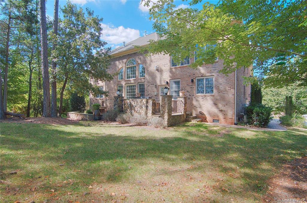 Lake Shore - Residential