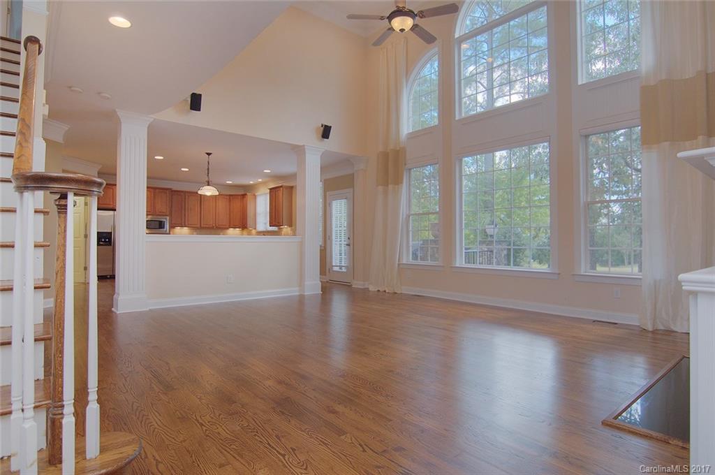 Lake Shore - Residential