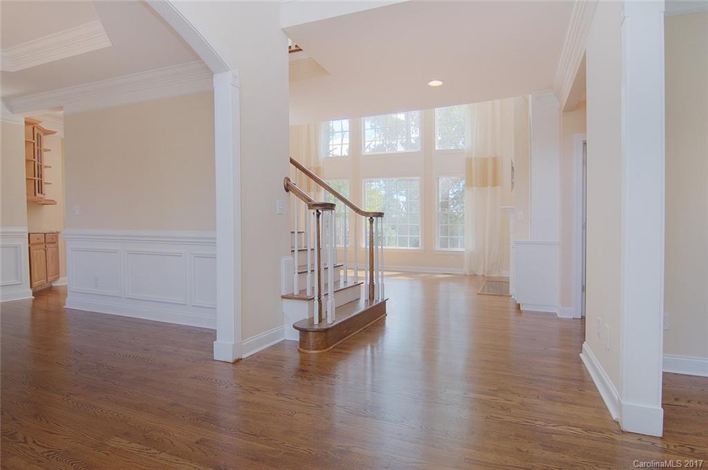 Lake Shore - Residential