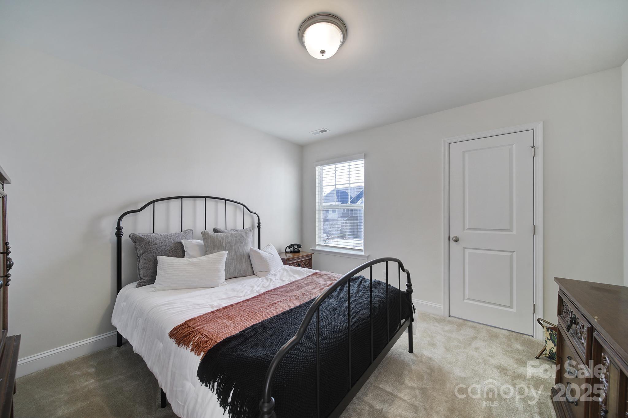 Paddlers Cove - Residential