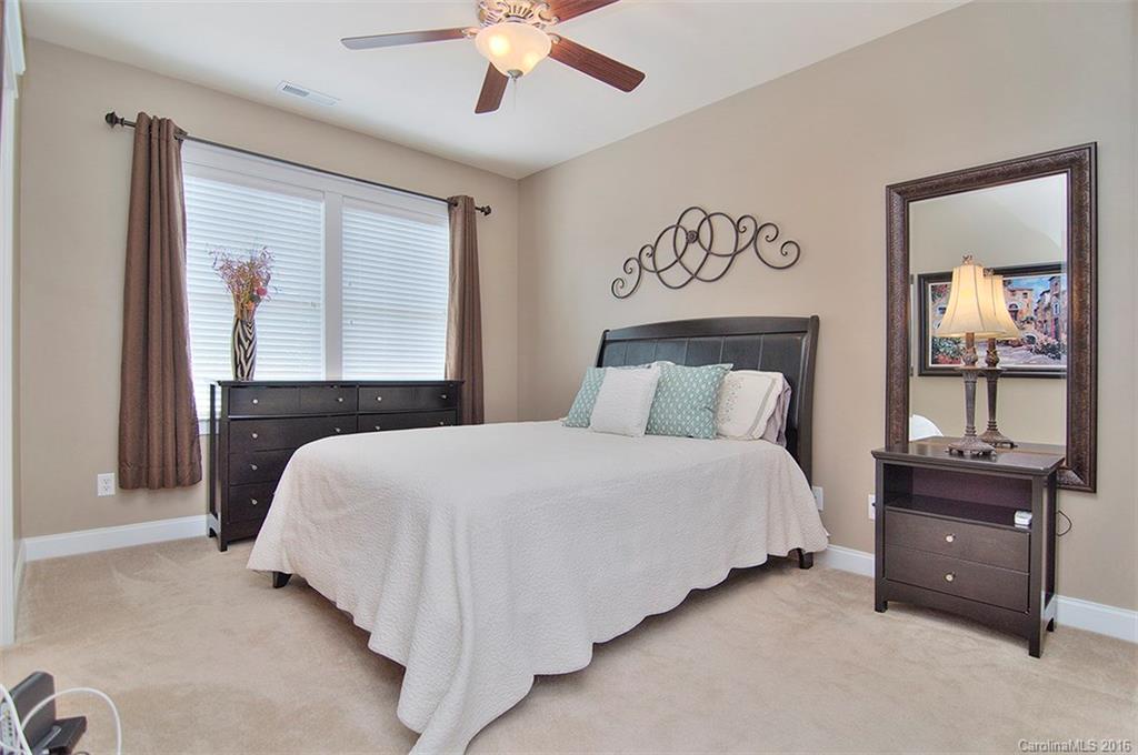 Lake Shore - Residential