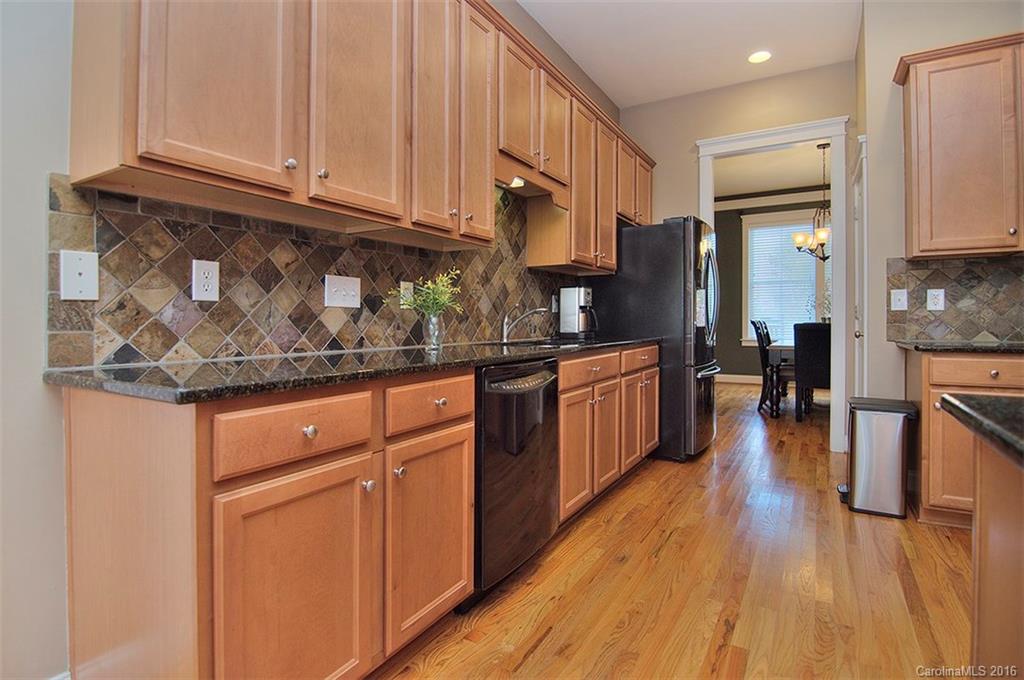 Lake Shore - Residential