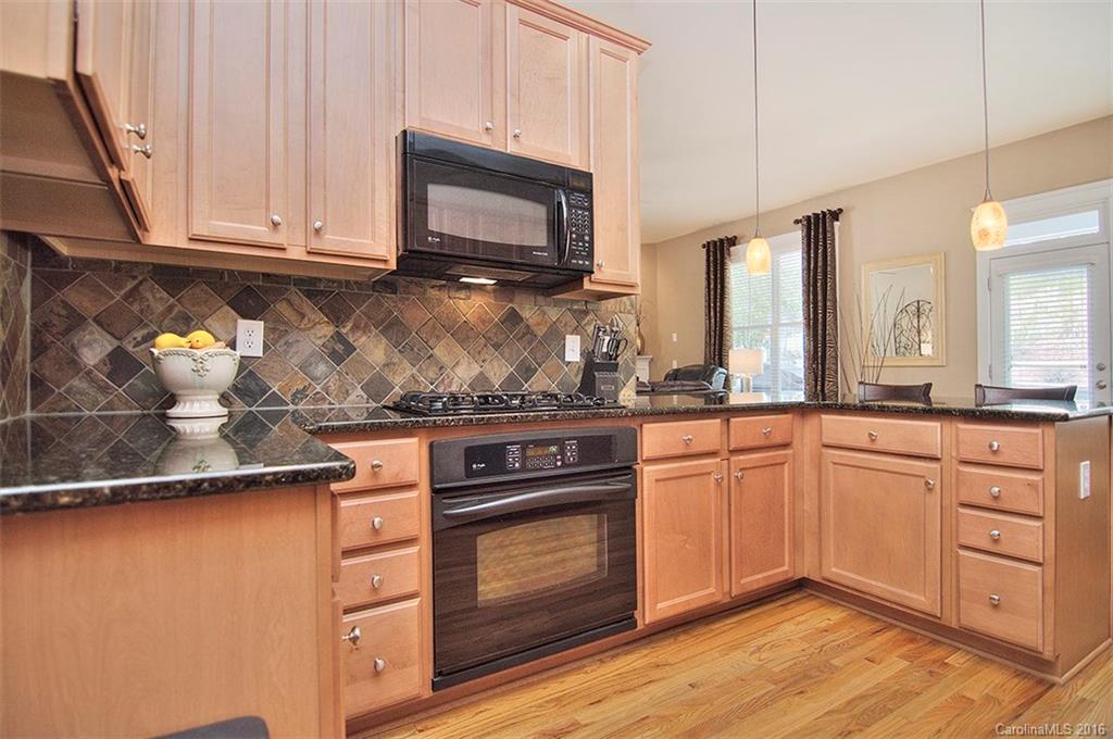 Lake Shore - Residential