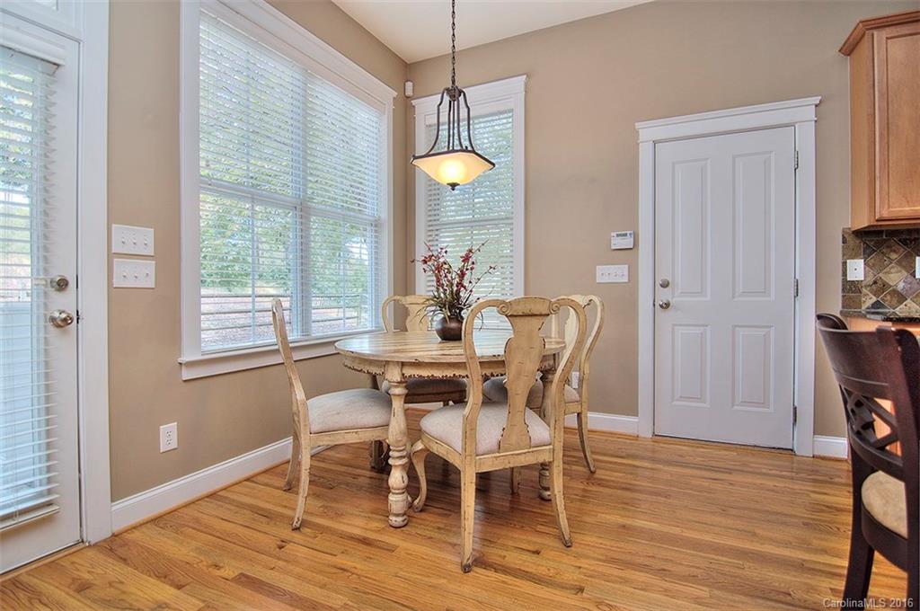 Lake Shore - Residential