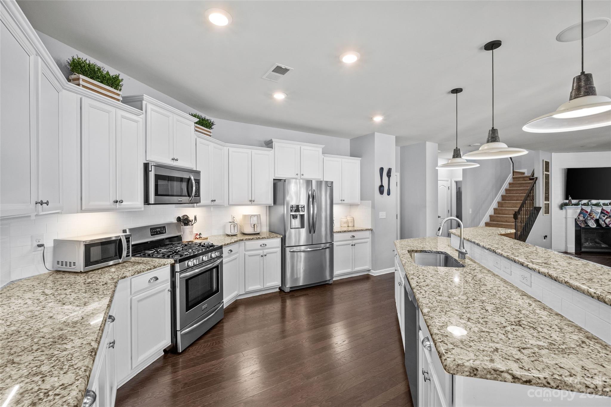 Lakemont - Residential