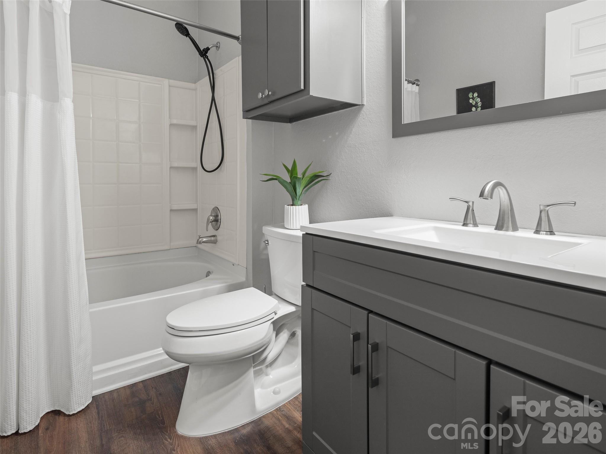 Seasons At Biltmore Lake - Residential