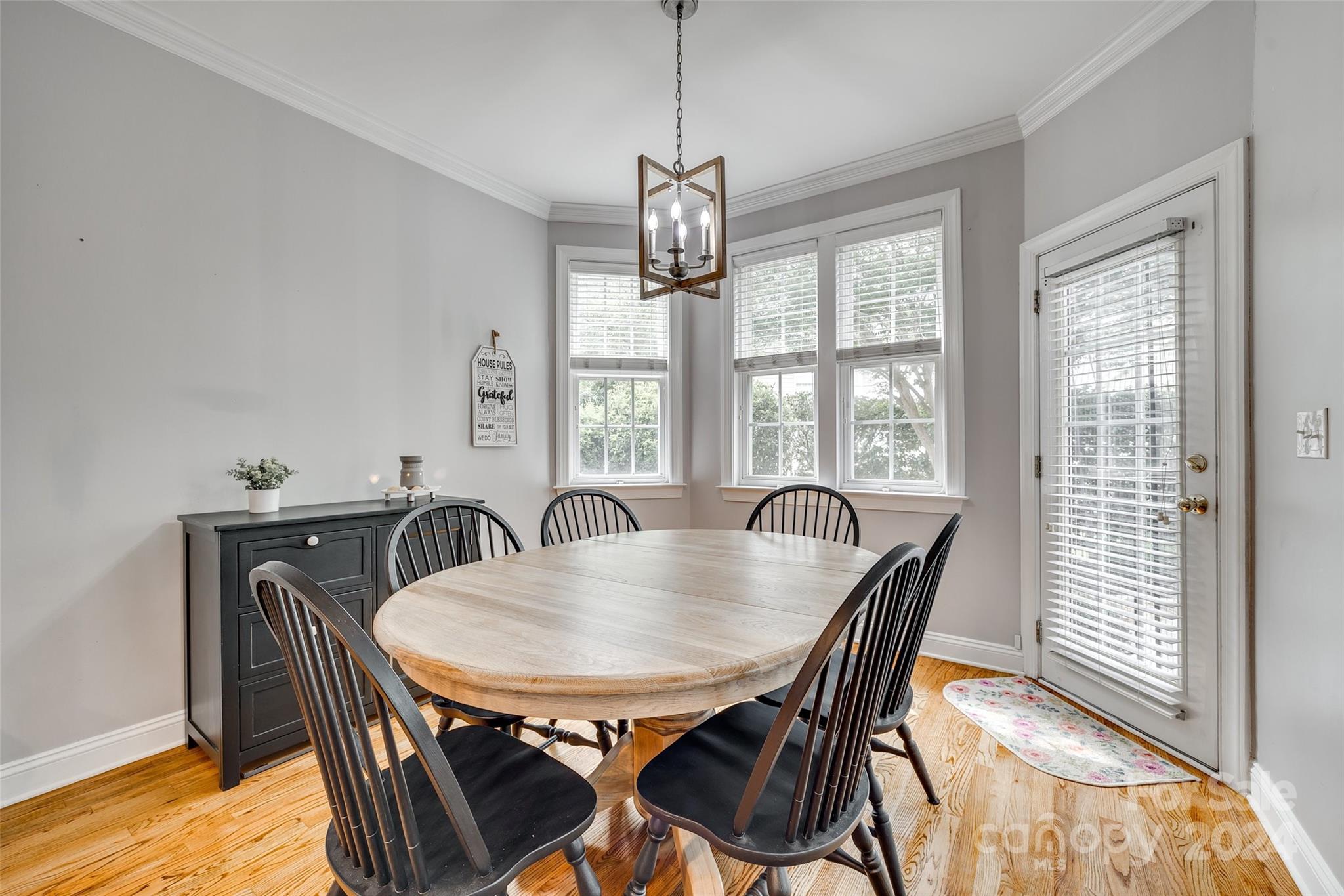 Lake Shore - Residential