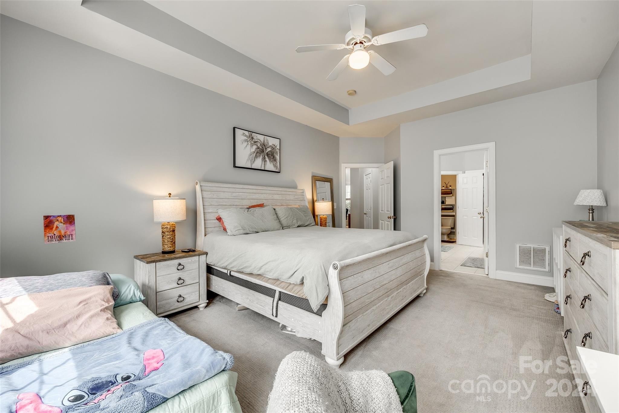 Lake Shore - Residential