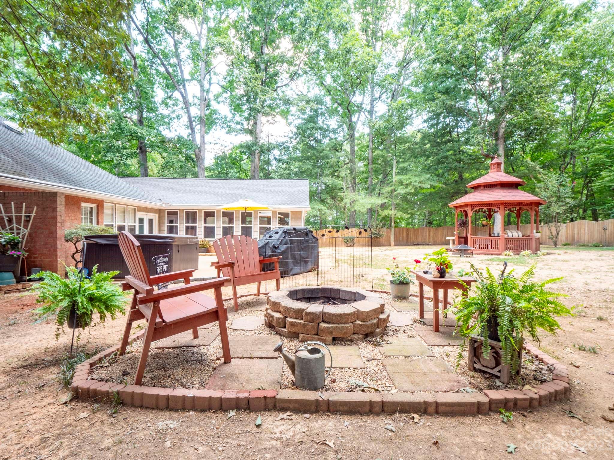 White Oaks - Residential