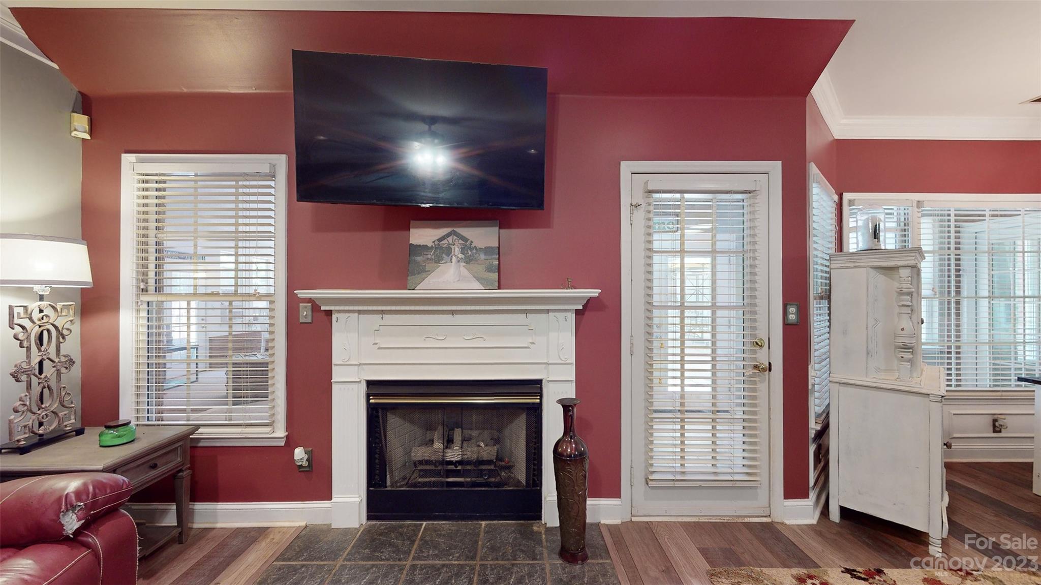 White Oaks - Residential