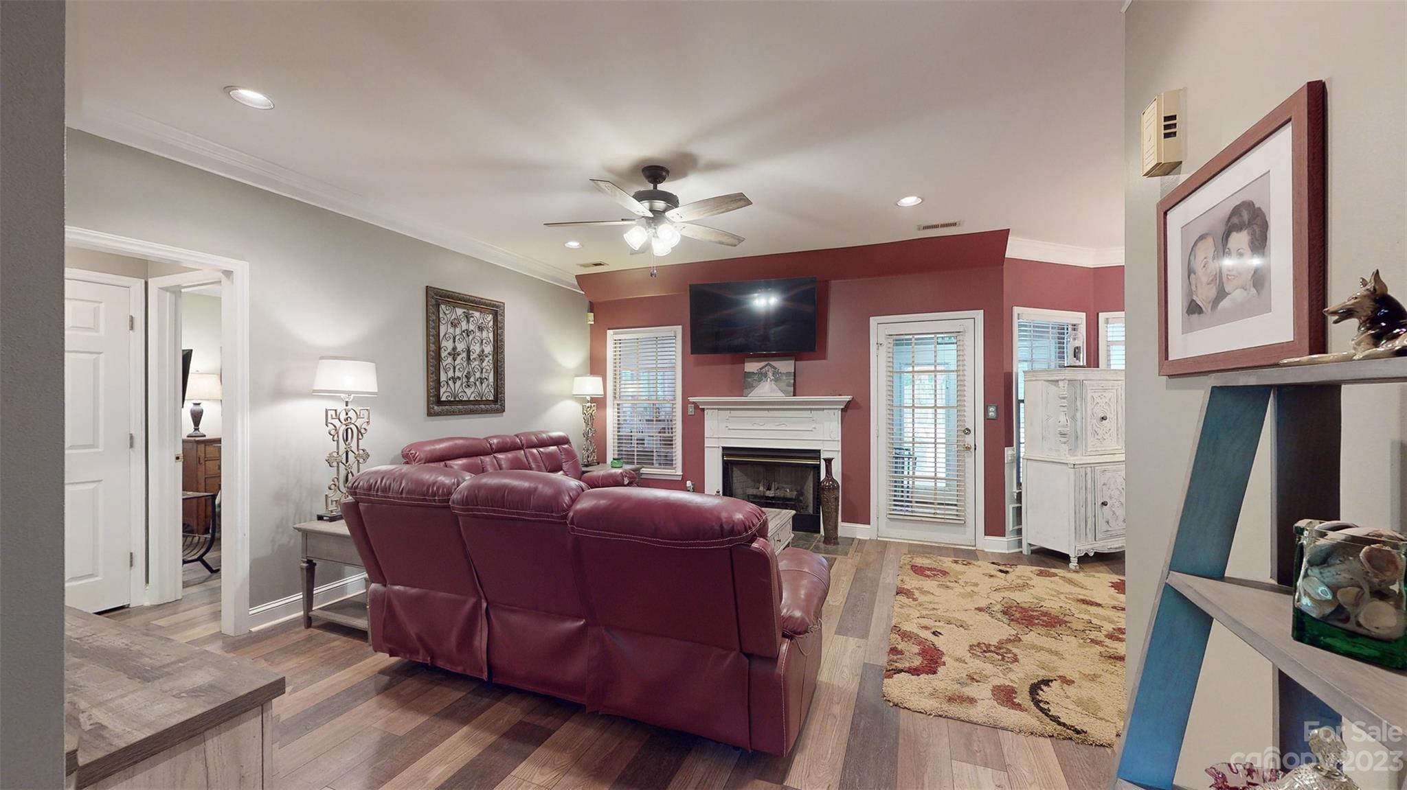 White Oaks - Residential