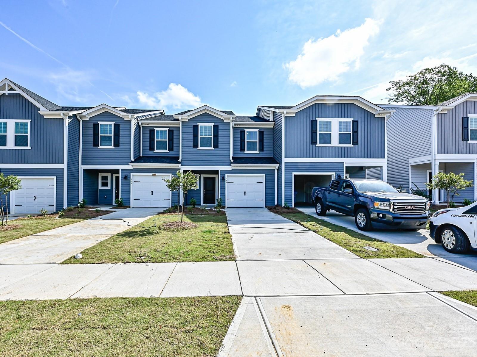 Ashe Downs Townhomes - Residential