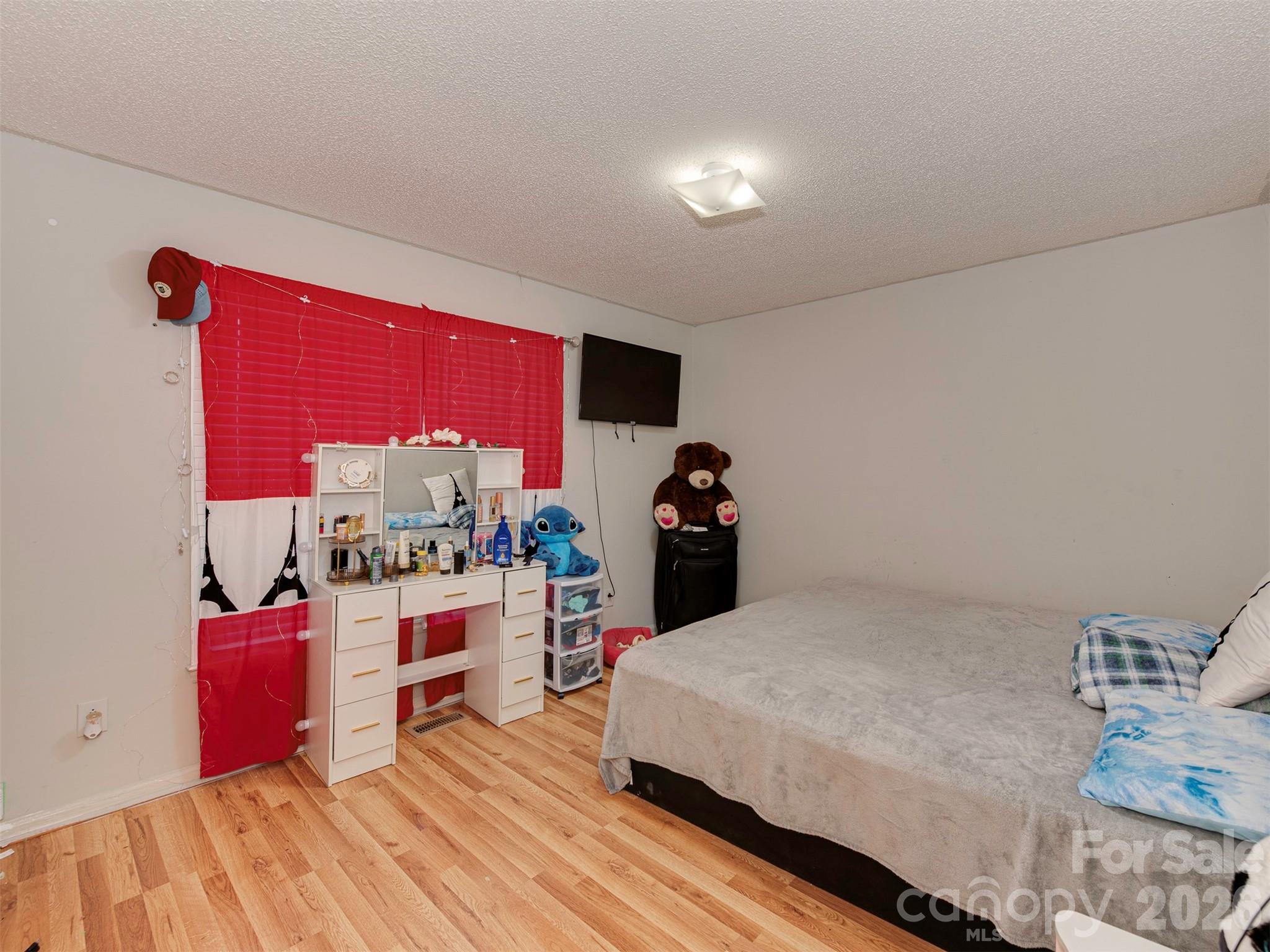 Forest Pawtuckett - Residential