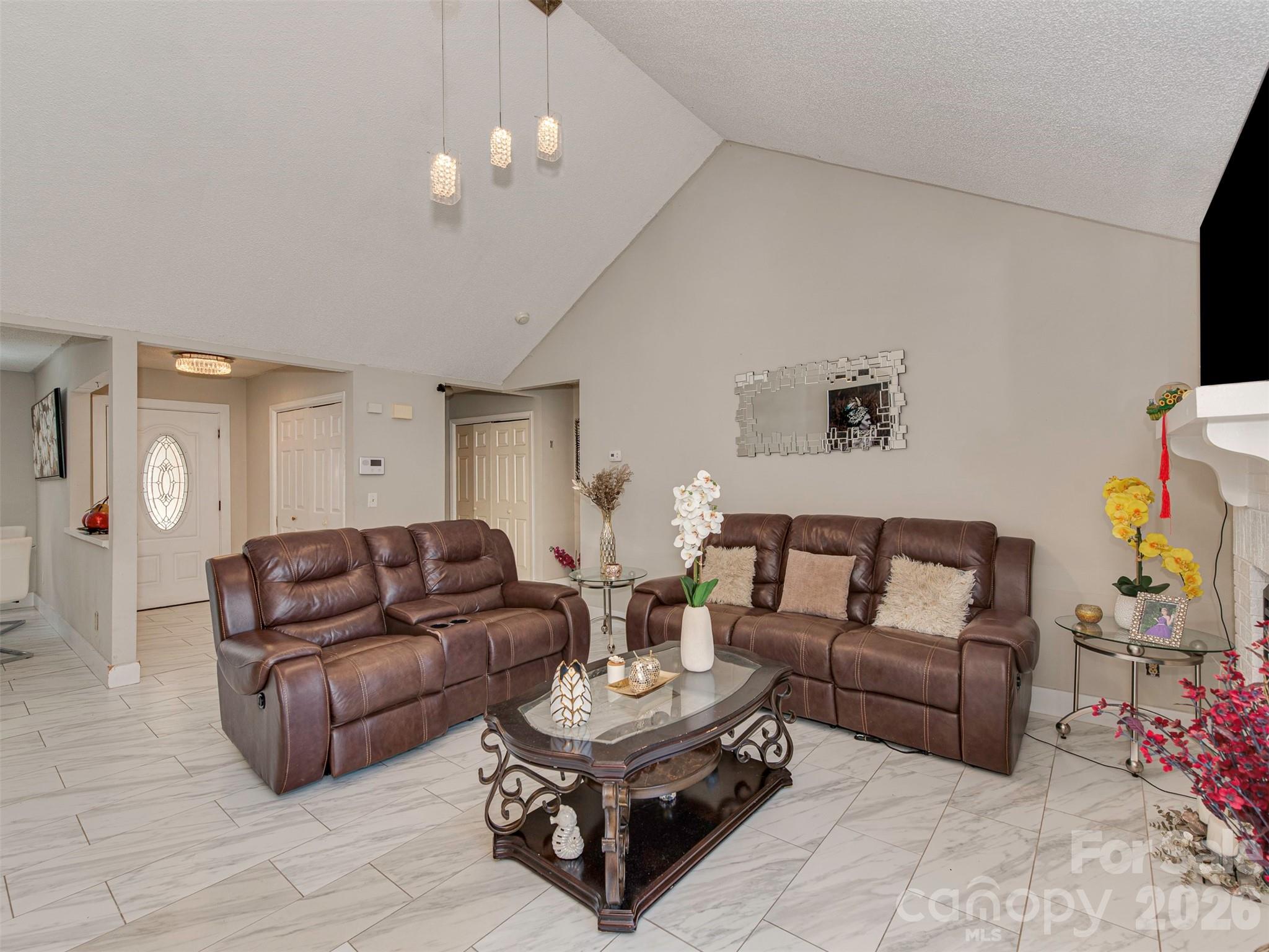 Forest Pawtuckett - Residential