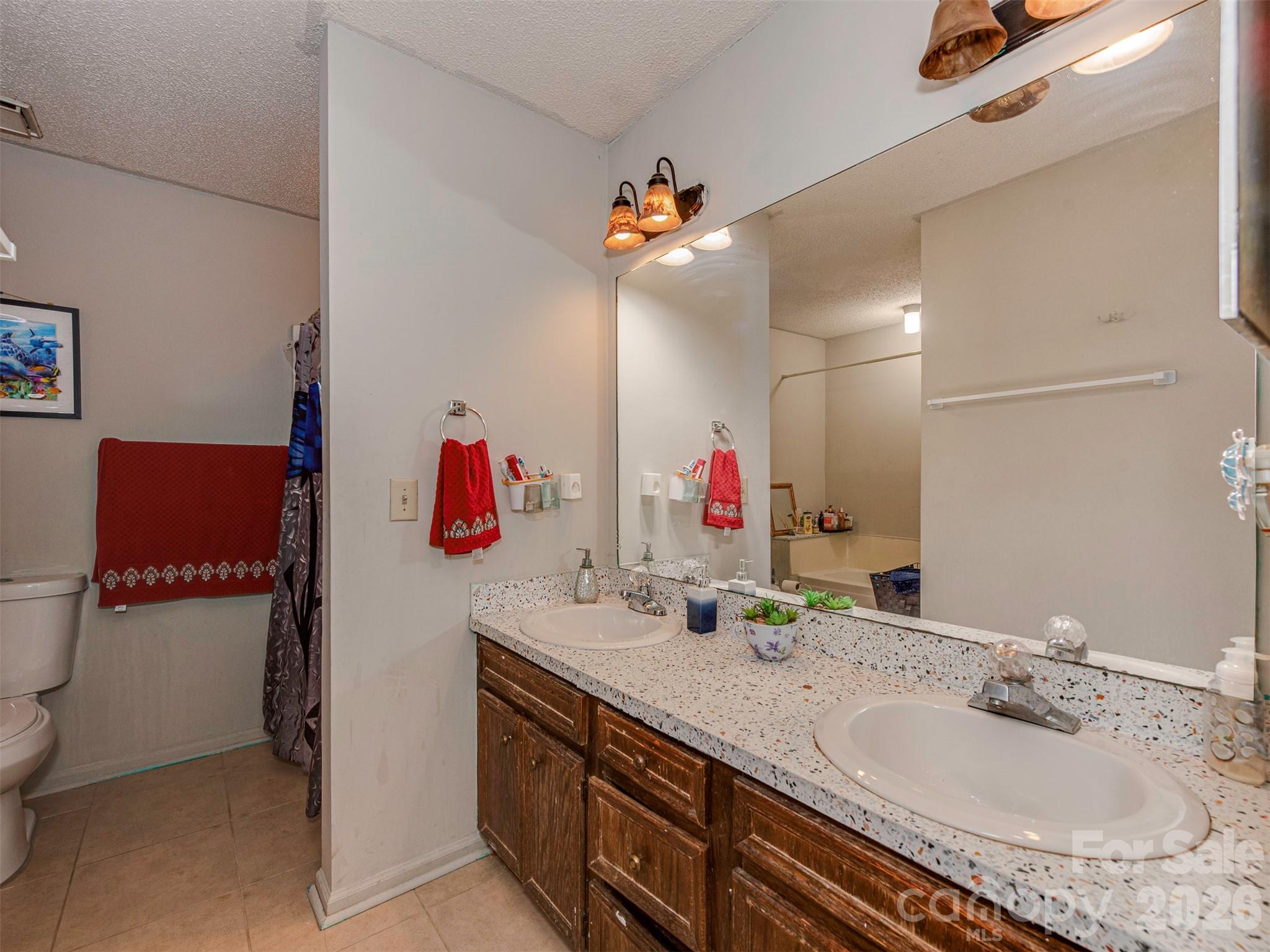 Forest Pawtuckett - Residential