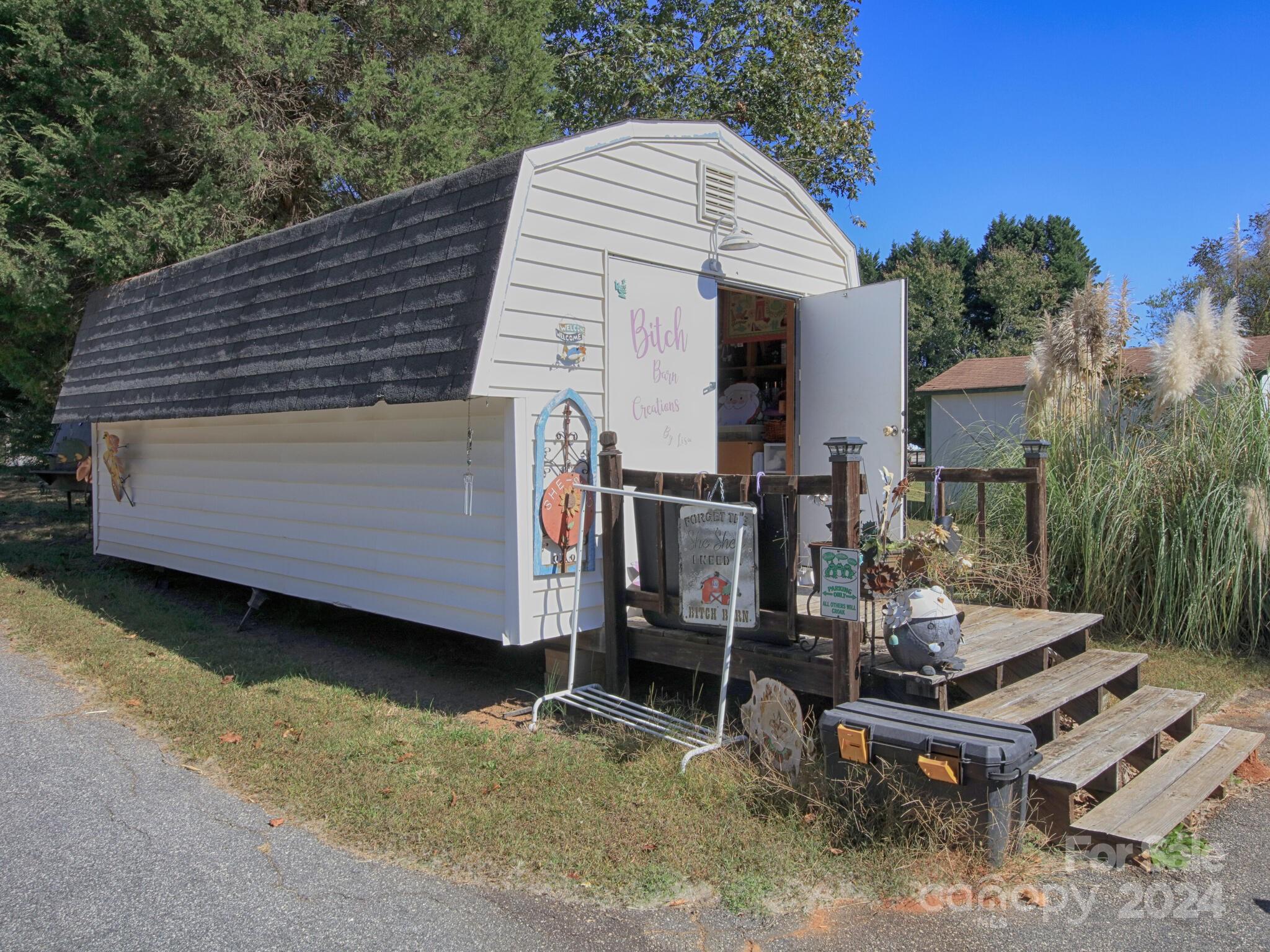 Pinnacle View - Residential