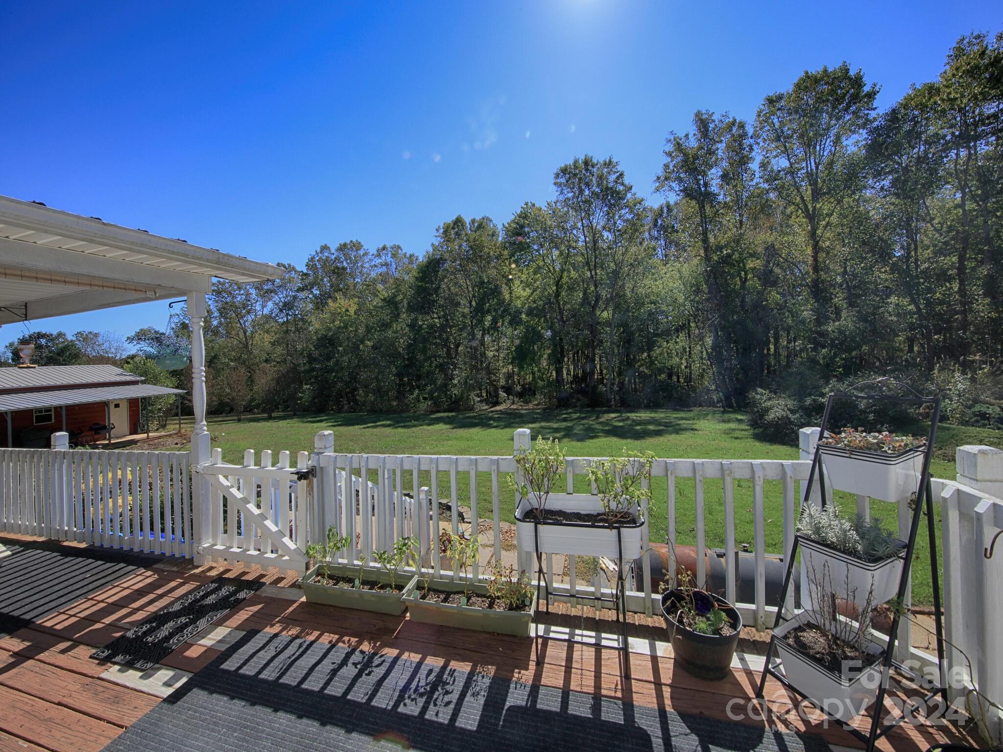 Pinnacle View - Residential