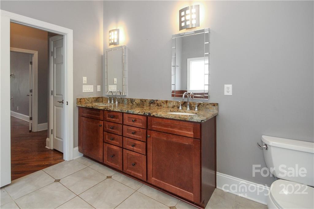 The Arts District - Residential