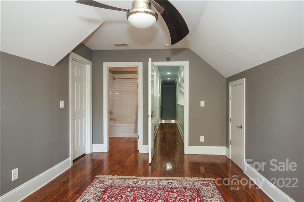 The Arts District - Residential