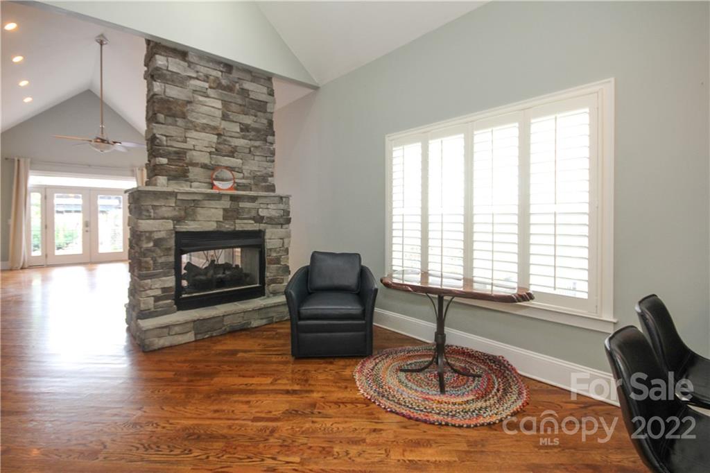 The Arts District - Residential