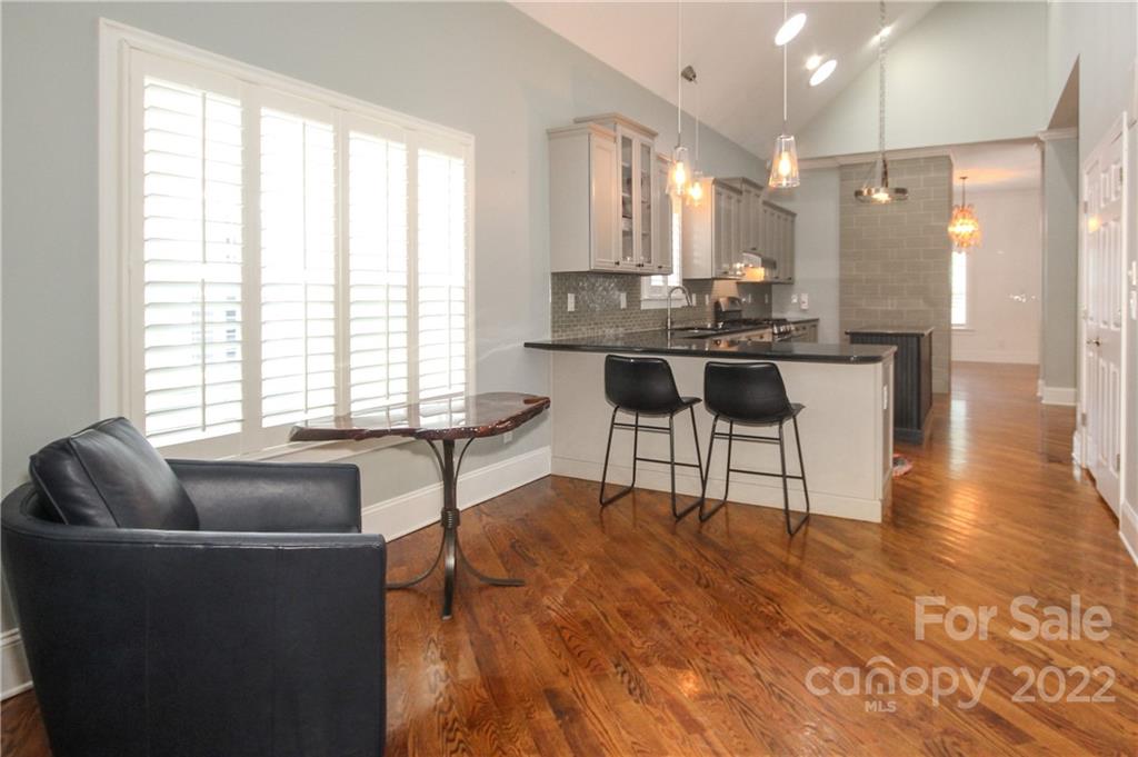 The Arts District - Residential