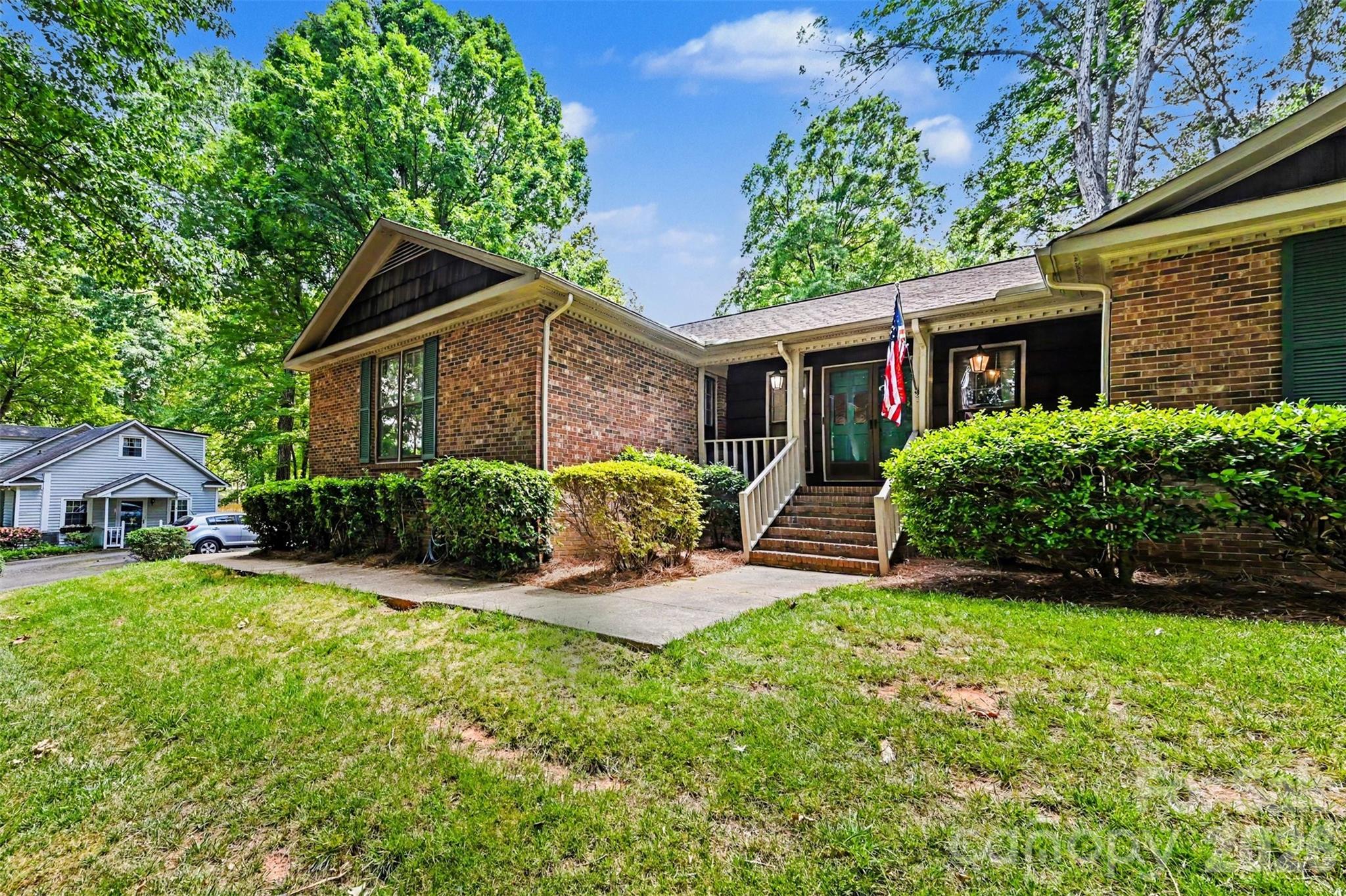 5523 Beaver Dam Lane