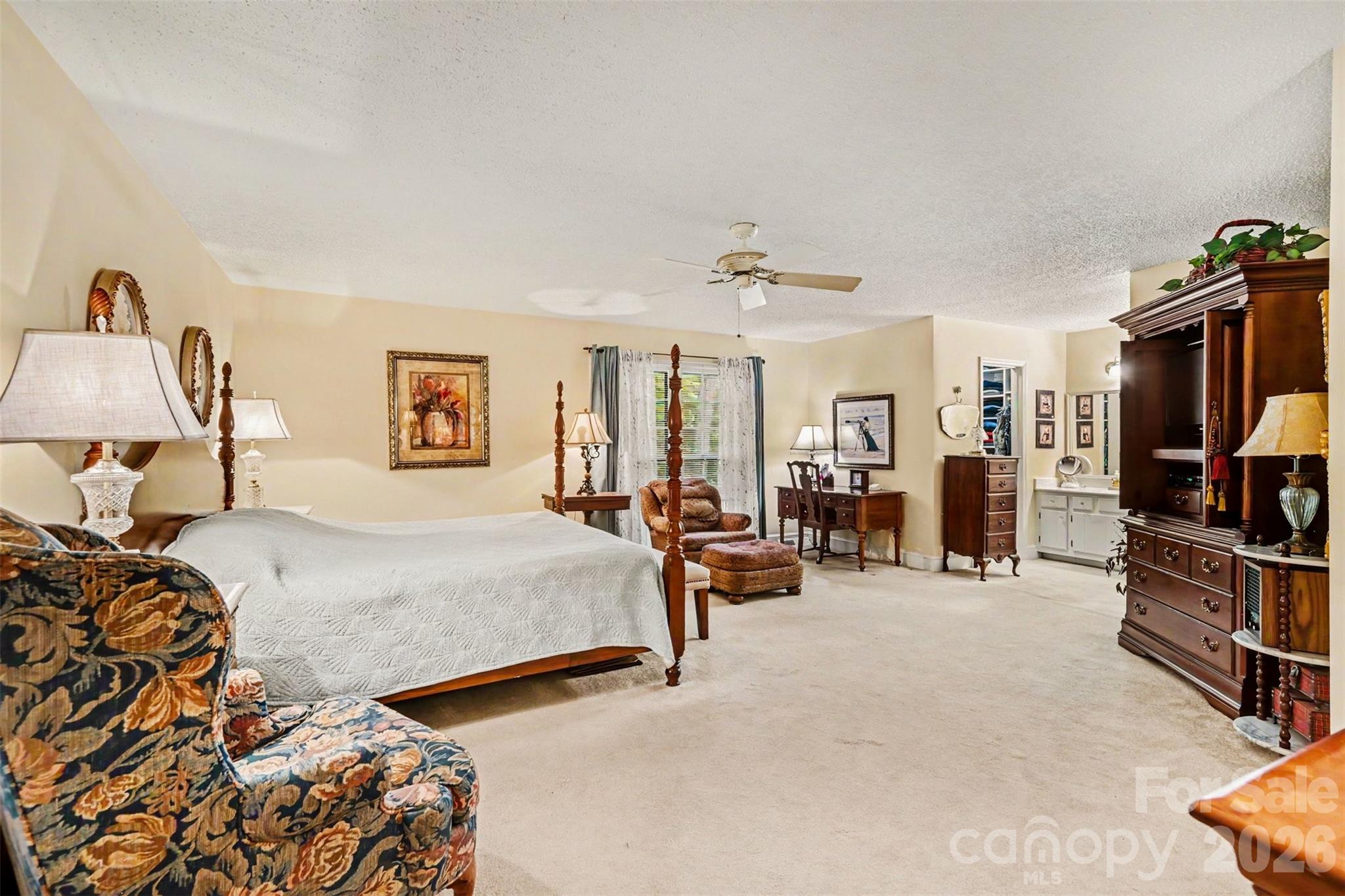 5523 Beaver Dam Lane