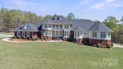447 Willow Pond Lane Hiddenite NC 28636