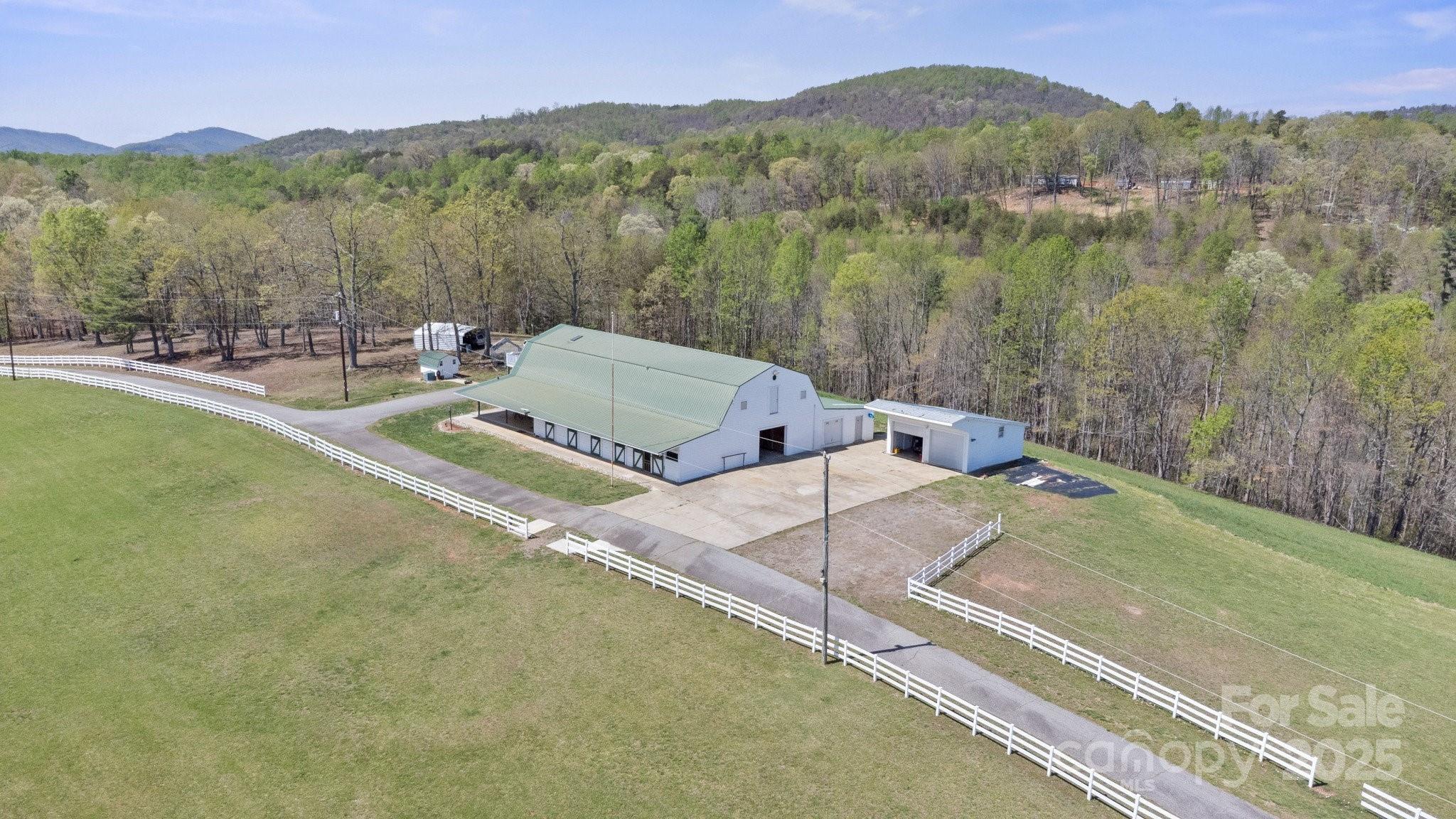 447 Willow Pond Lane