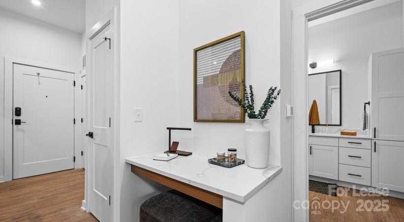 Charlotte, North Carolina 28205, United States, 1 Bedroom Bedrooms, ,1 BathroomBathrooms,Residential,Active,46957