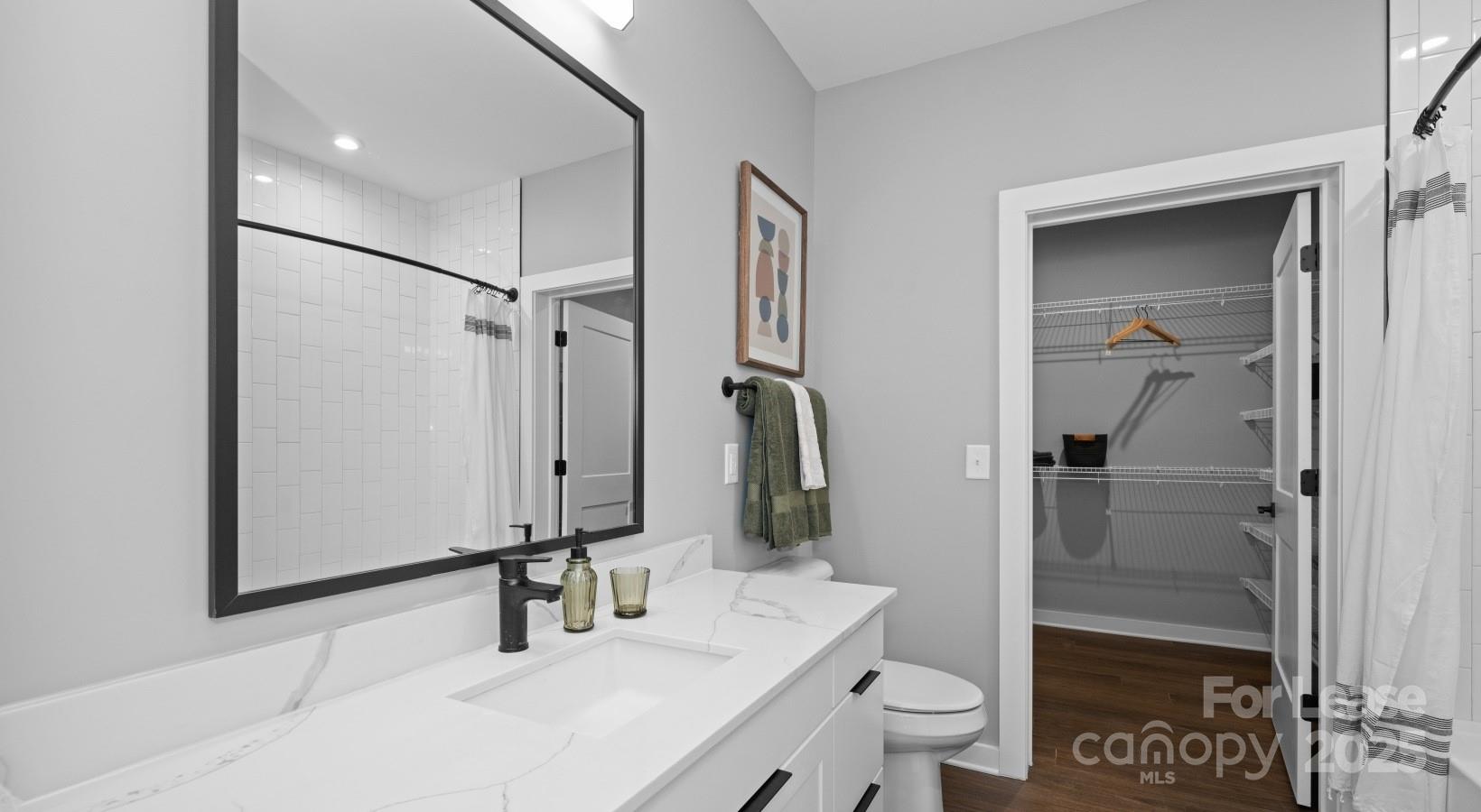 Charlotte, North Carolina 28205, United States, 1 Bedroom Bedrooms, ,1 BathroomBathrooms,Residential,Active,46957