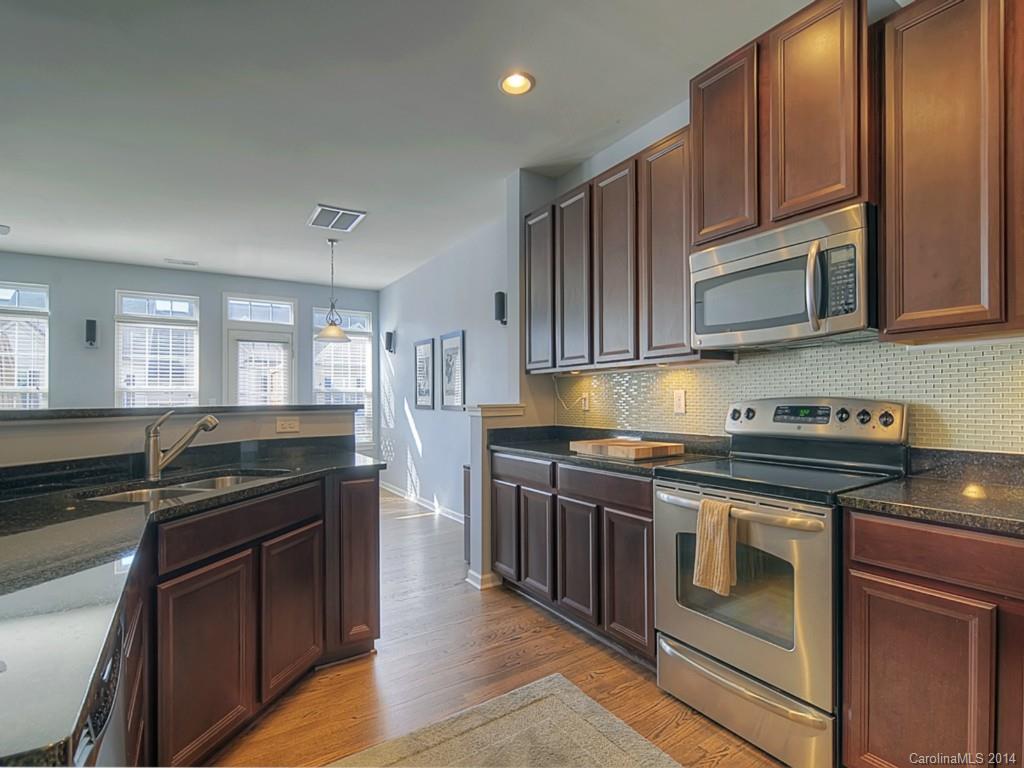 Park South Station - Residential