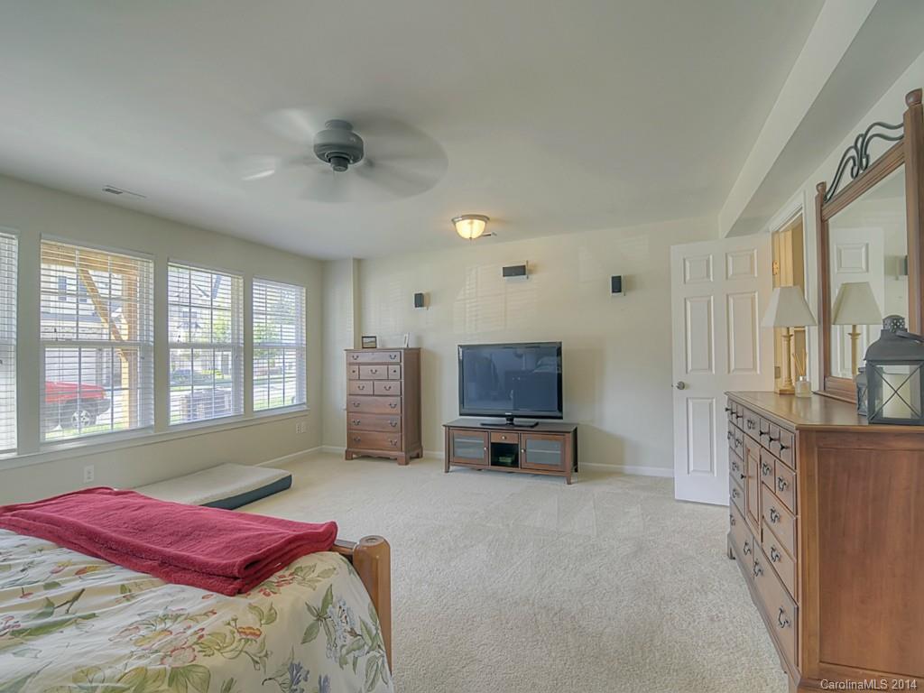 Park South Station - Residential