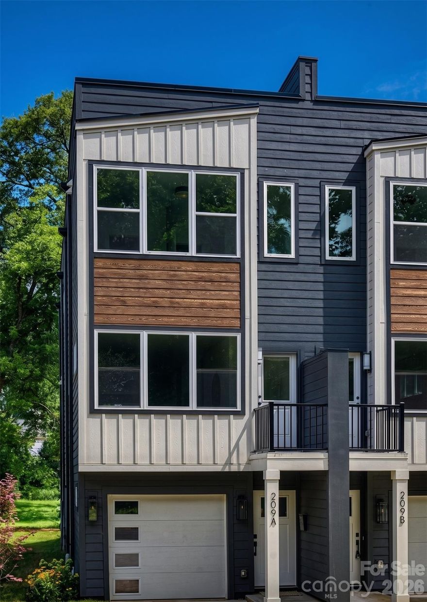 Lock in Builder buydown @4.375% for year one(see photos for details). 0% down available as well. Qualify for up to $20K in lender credits, 100% financing, and no PMI through use of our preferred lender.
Modern 3BR/2BA, 2,094 sq ft home in Seversville with skyline views from a private rooftop deck. Built in 2025, this 3-story gem features an open main level, sleek kitchen with quartz counters, guest suite on first floor, and luxe primary suite on third. Two-car garage + 2 extra spaces, low-maintenance yard care included in HOA. Walk to Five Points Plaza, minutes to Uptown, South End & greenways. Recent price improvement- tour today before it’s gone! Qualify for up to $20K in lender credits, 100% financing, and no PMI through use of our preferred lender.
