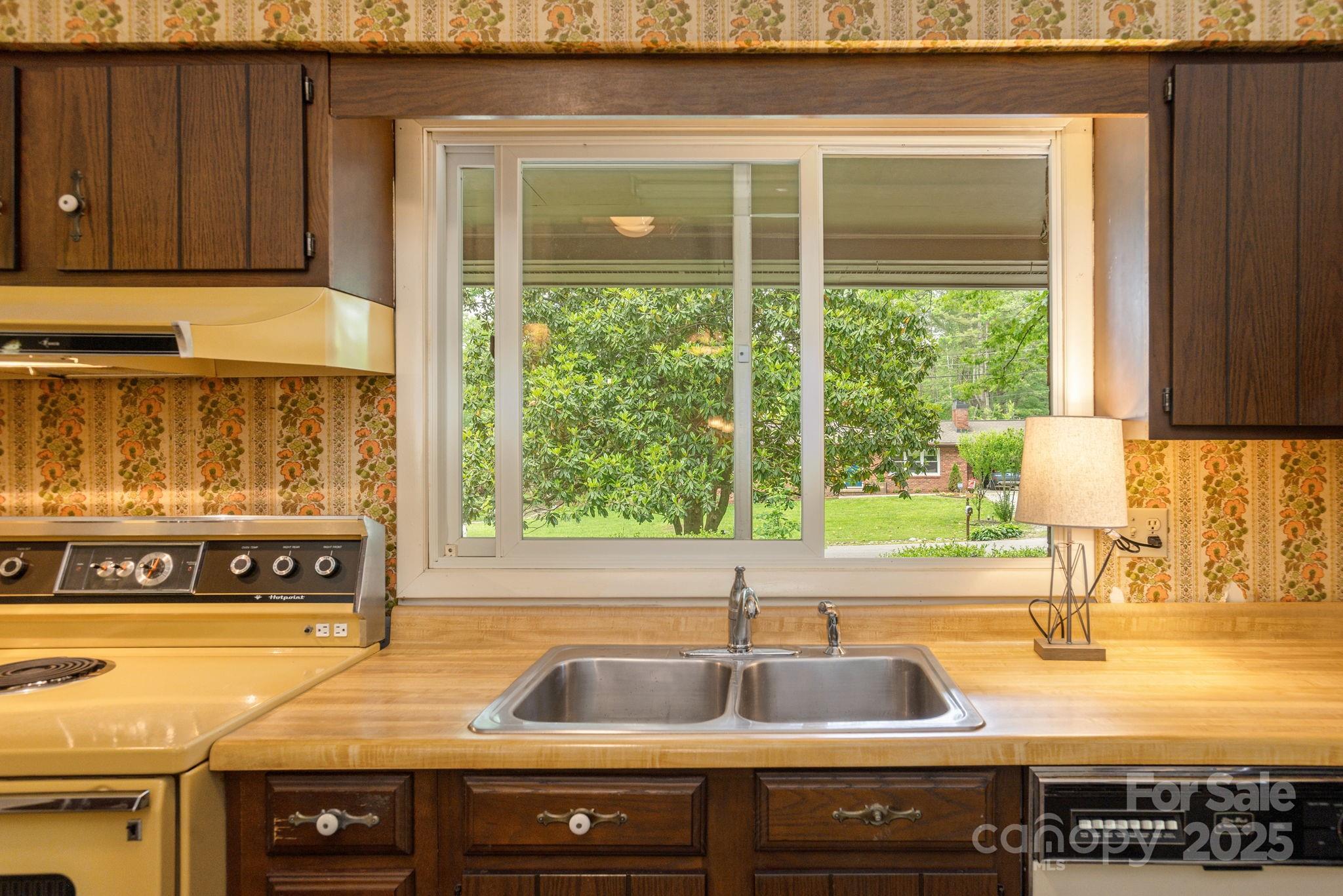 Youngblood - Residential