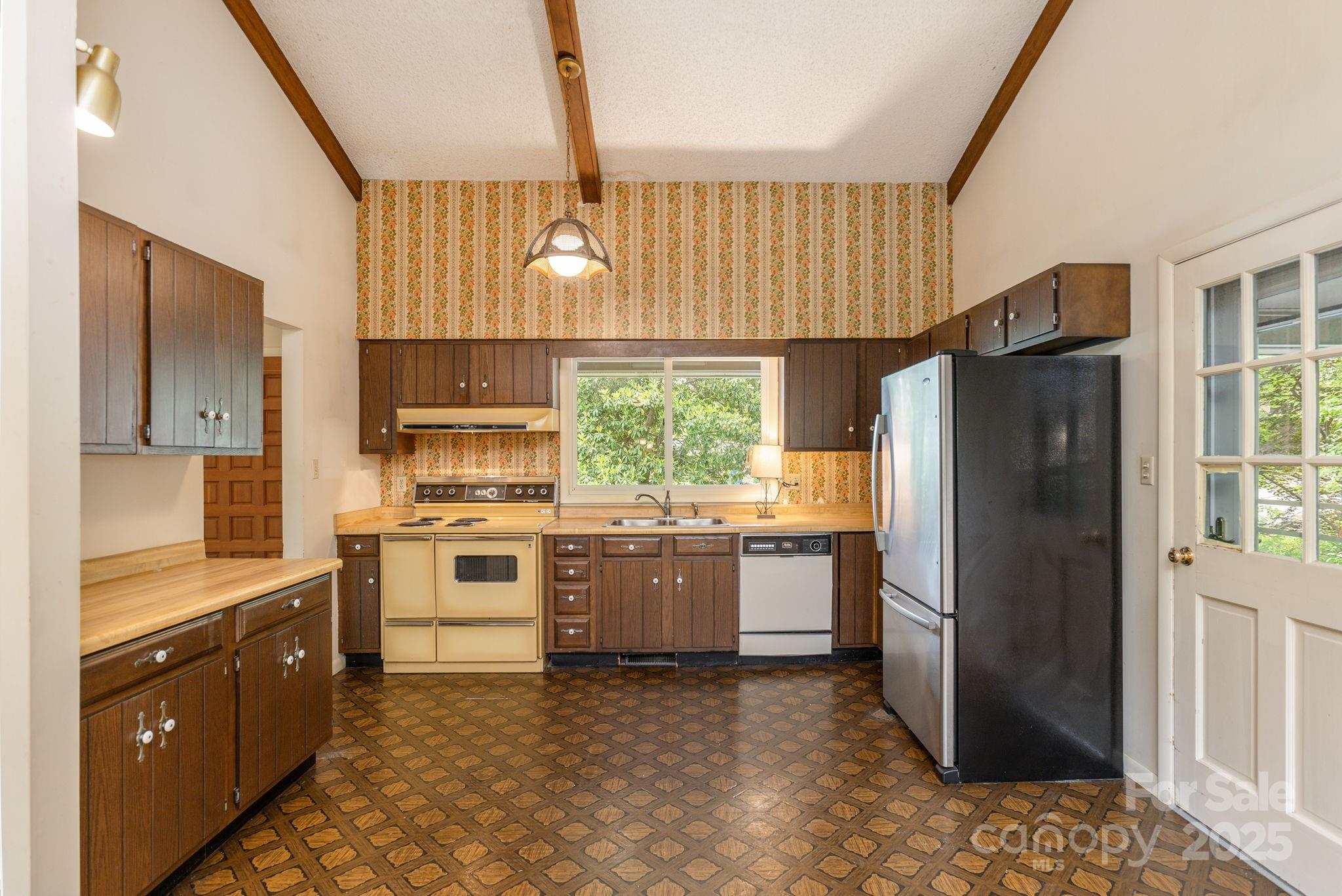 Youngblood - Residential