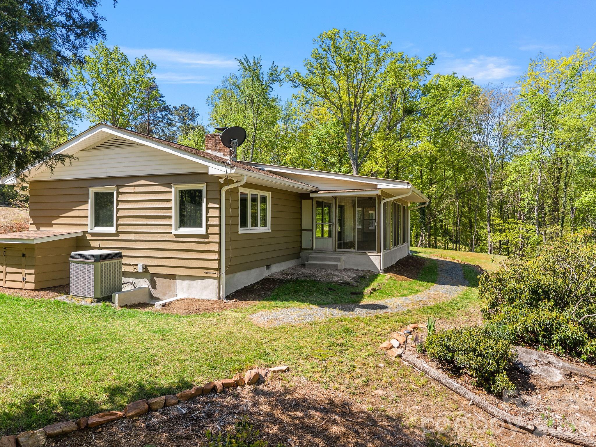 Persimmon Hill - Residential