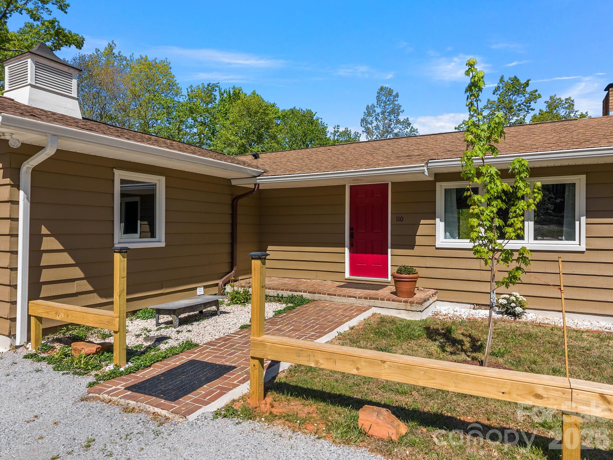 Persimmon Hill - Residential