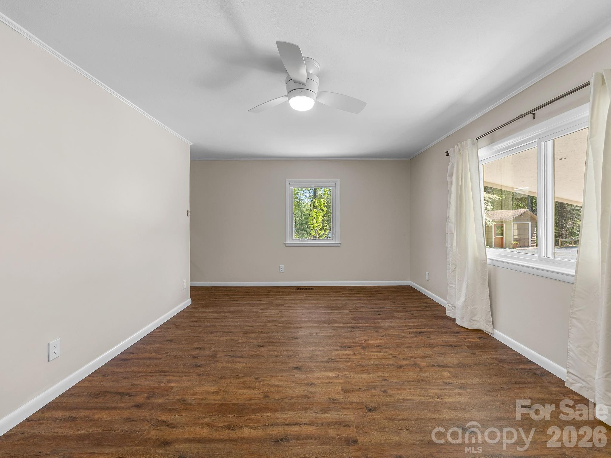 Persimmon Hill - Residential