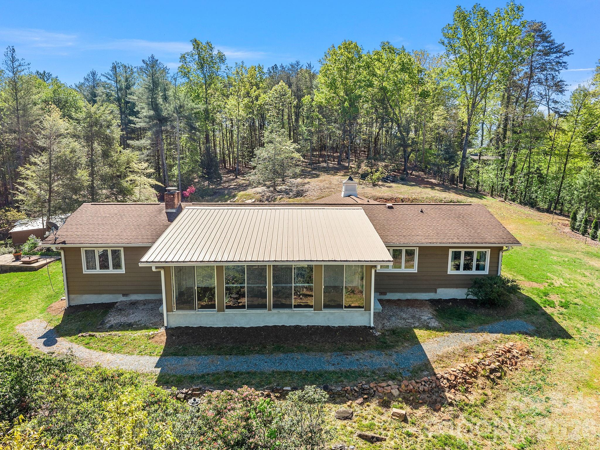 Persimmon Hill - Residential