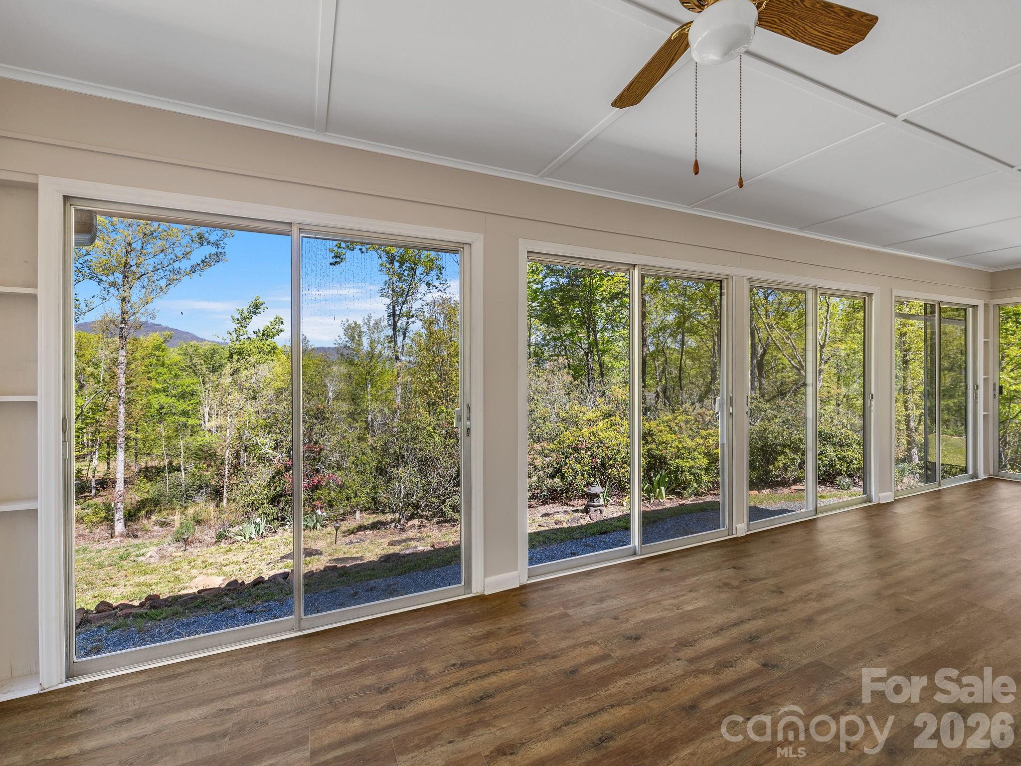 Persimmon Hill - Residential