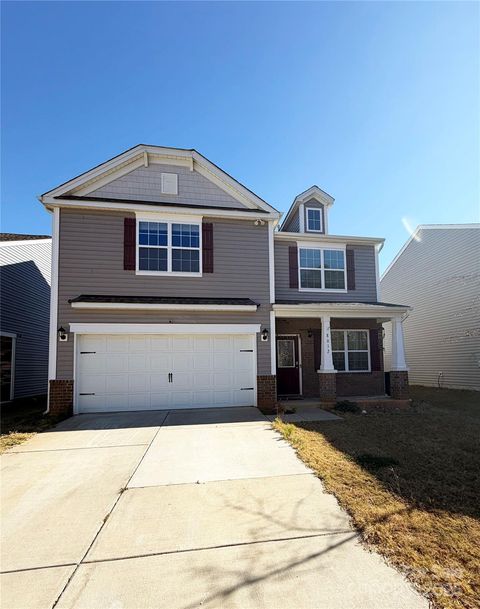 8012 Clairwood Drive Charlotte NC 28269