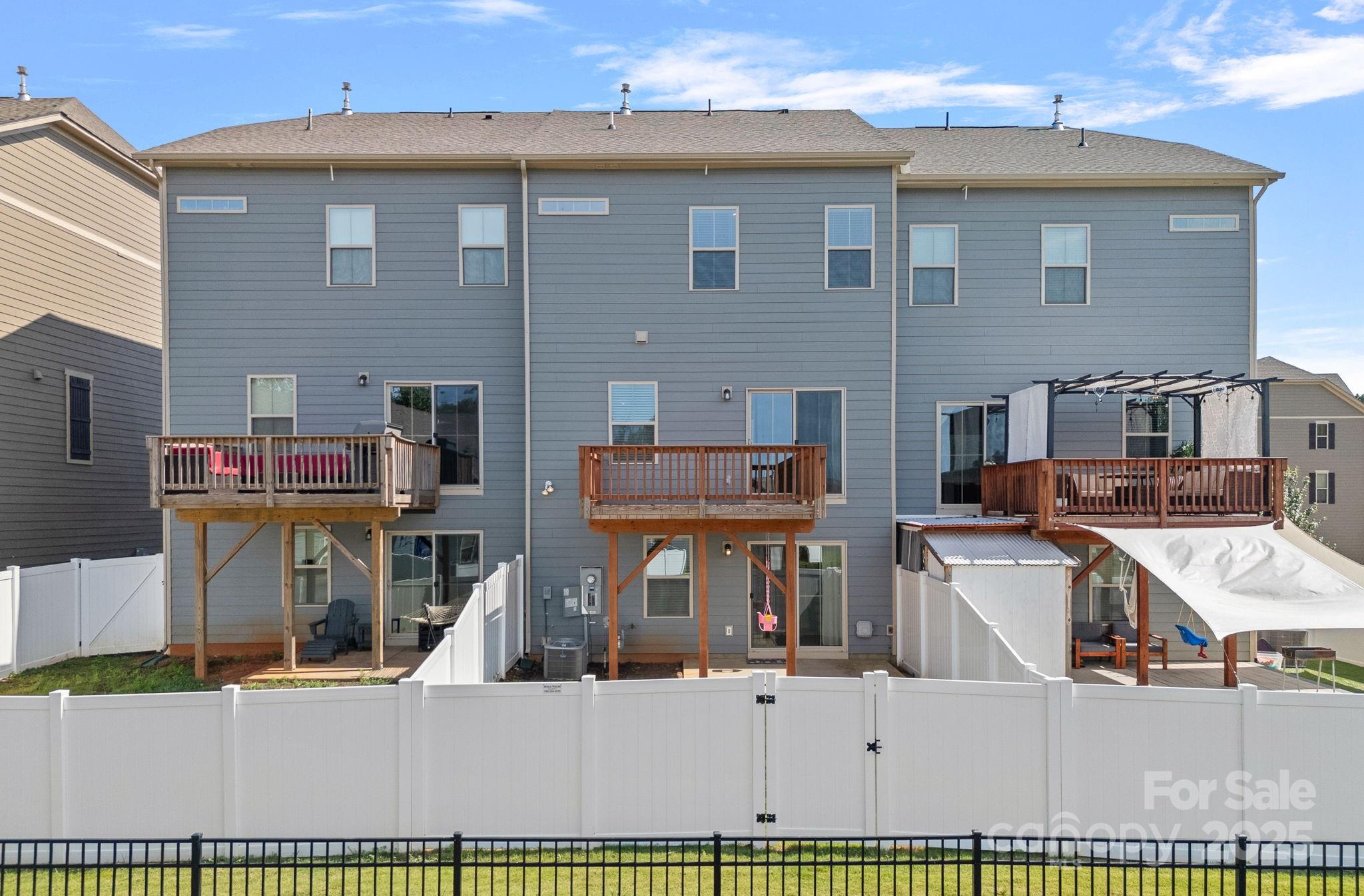 Waterfront at Langtree - Residential