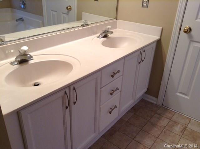 Rocky Ridge - Residential Lease