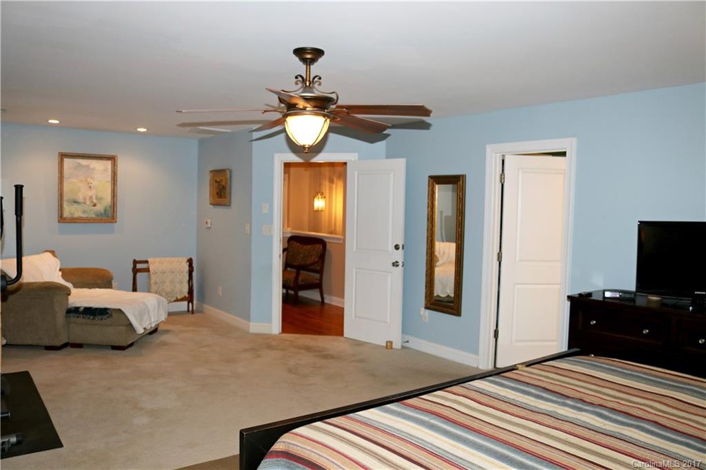 Hilton Meadows - Residential