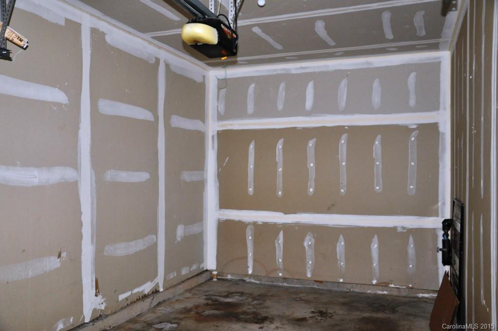 Autumn Cove at Lake Wylie - Residential Lease