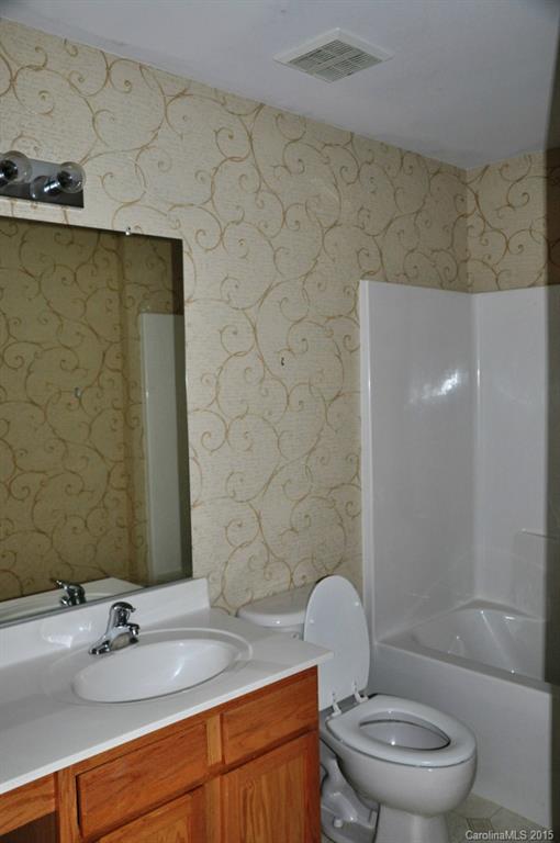 Autumn Cove at Lake Wylie - Residential Lease