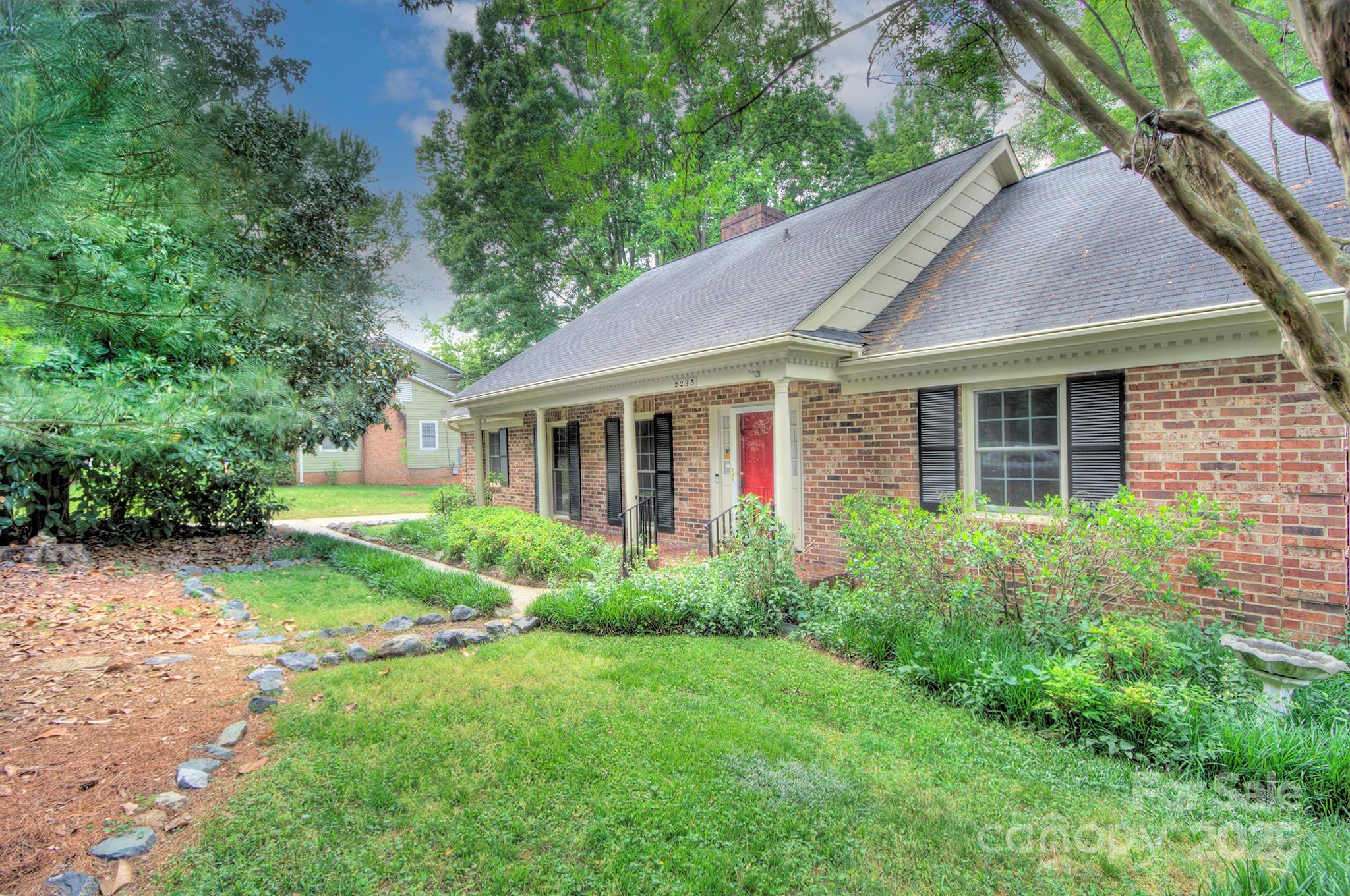 2235 Ramblewood Lane