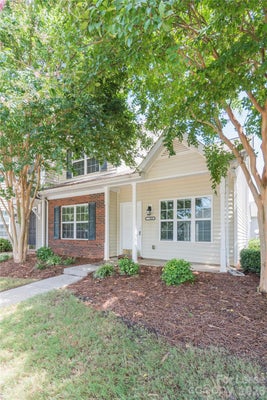 11014 DERRYRUSH DR, CHARLOTTE, NC 28213 - Image cc03da4e67747a0e3fa88224d99b8ca2/601550201