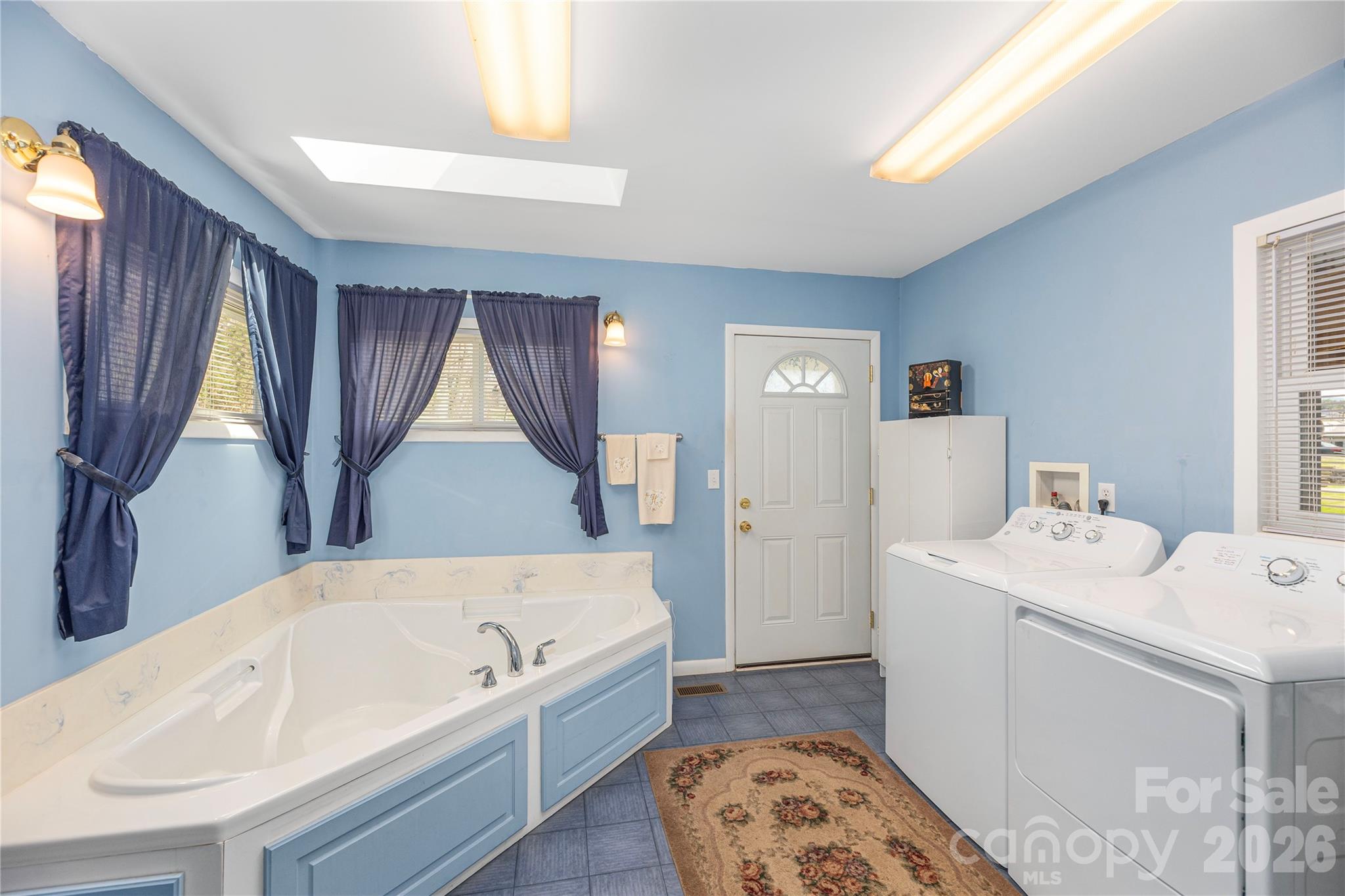 F T Ball - Residential